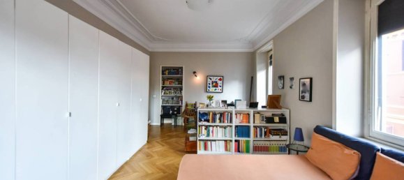 3 bedrooms Apartment in Turin, Italy No. 340327 32