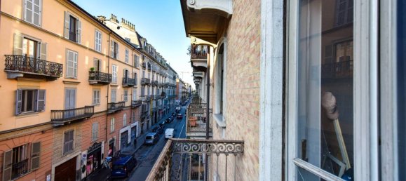 3 bedrooms Apartment in Turin, Italy No. 340327 34