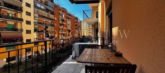 3 bedrooms Apartment in Rome, Italy No. 14243 17