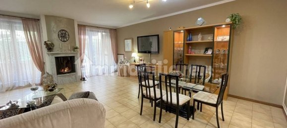 Casa de 3 dormitorios en Rovato, Italy No. 270440 9