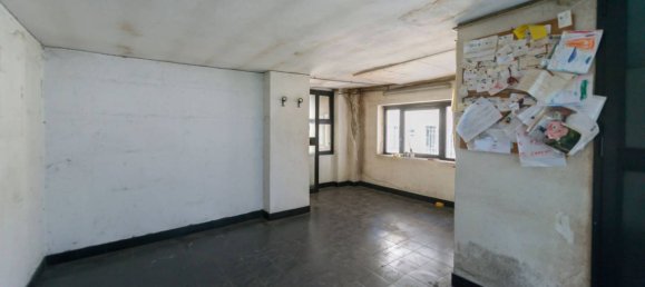 2 rooms Commercial property in Milan, Italy No. 260090 12