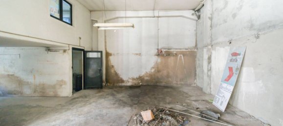 2 rooms Commercial property in Milan, Italy No. 260090 10