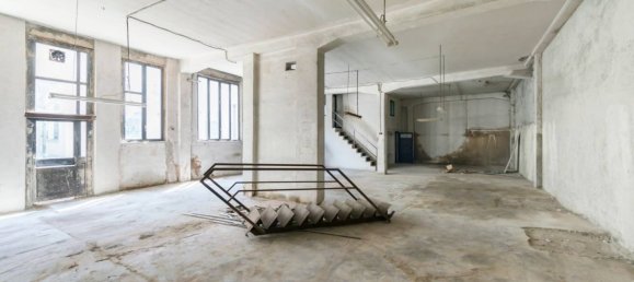 2 rooms Commercial property in Milan, Italy No. 260090 3