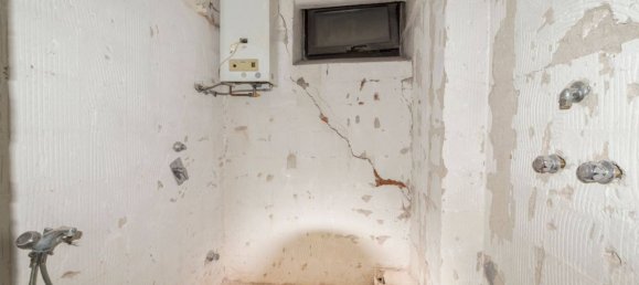 2 rooms Commercial property in Milan, Italy No. 260090 17