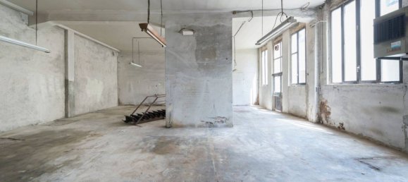 2 rooms Commercial property in Milan, Italy No. 260090 8