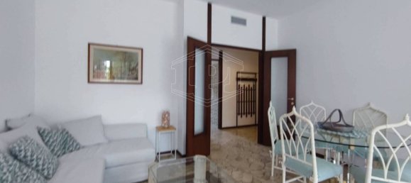 Apartamento de 2 dormitorios en Vimodrone, Italy No. 340522 11