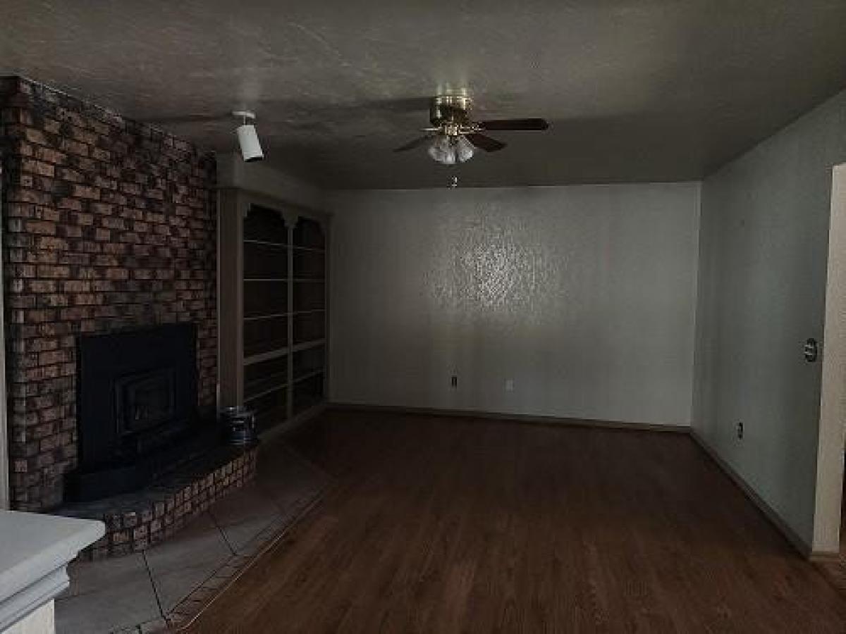 3 bedrooms House in Harrah, USA No. 395977