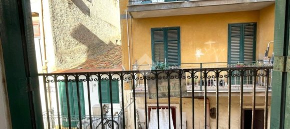 4غرفة شقة في Monreale, Italy رقم 87427 21