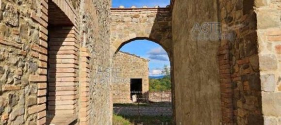 Casa de 50 divisões em Cinigiano, Italy N.º 35548 4