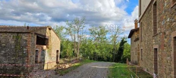 Casa de 50 divisões em Cinigiano, Italy N.º 35548 18