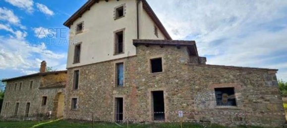 Casa de 50 divisões em Cinigiano, Italy N.º 35548 2