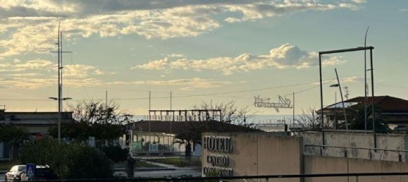 2 rooms Apartment in Camaiore, Italy No. 261579 12