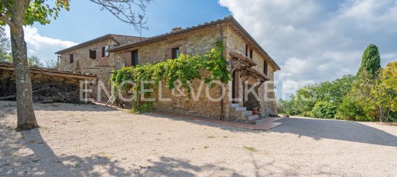 5 bedrooms House in Paciano, Italy No. 64941 31