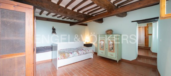 5 bedrooms House in Paciano, Italy No. 64941 20