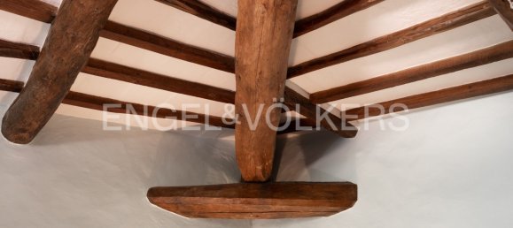 5 bedrooms House in Paciano, Italy No. 64941 12