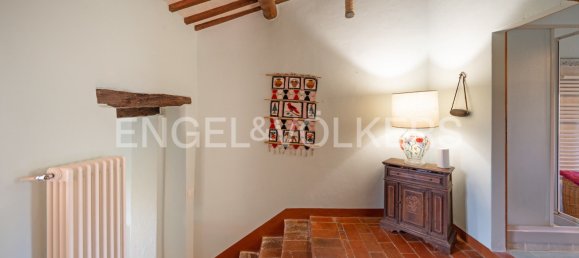 5 bedrooms House in Paciano, Italy No. 64941 14