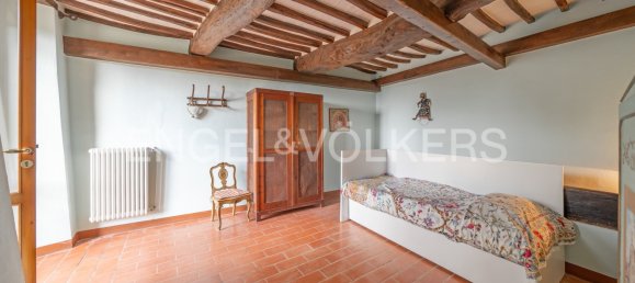 5 bedrooms House in Paciano, Italy No. 64941 23