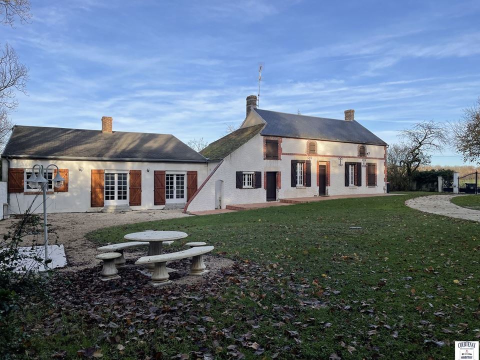 4 bedrooms House in Chuelles, France No. 47406