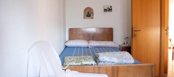 4 rooms Apartment in Cecina, Italy No. 82860 5