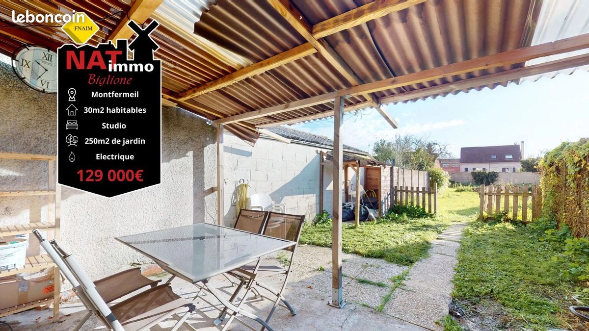 Studio in Montfermeil, France No. 136525