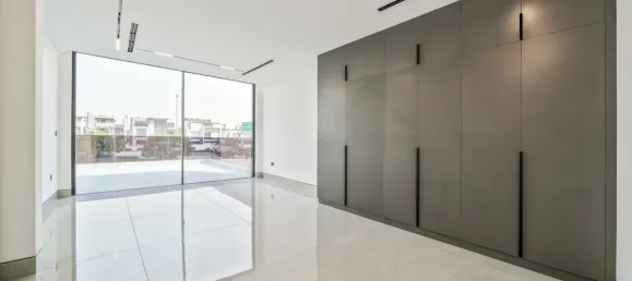 5 bedrooms Warehouse in Jumeirah Park, UAE No. 105963 11