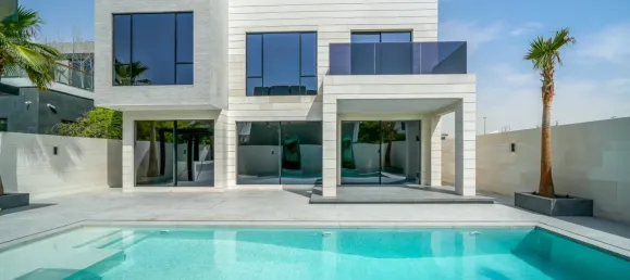 5 bedrooms Warehouse in Jumeirah Park, UAE No. 105963 18