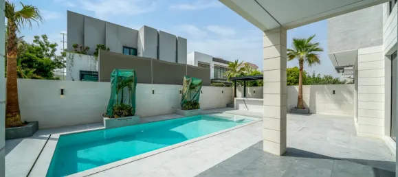 5 bedrooms Warehouse in Jumeirah Park, UAE No. 105963 17