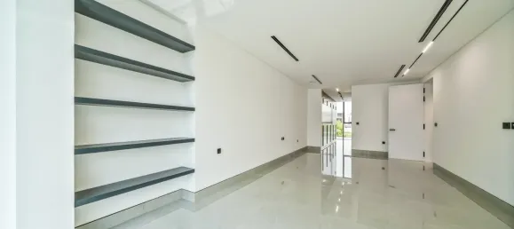 5 bedrooms Warehouse in Jumeirah Park, UAE No. 105963 14