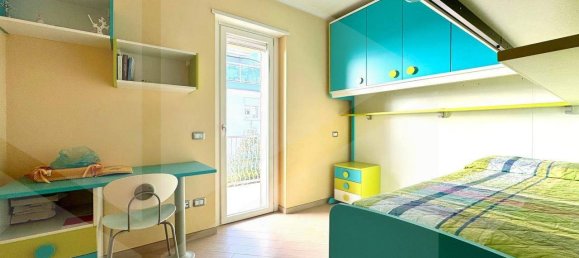 Casa de 3 divisões em Vasto, Italy N.º 32245 57