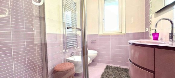 Casa de 3 divisões em Vasto, Italy N.º 32245 56