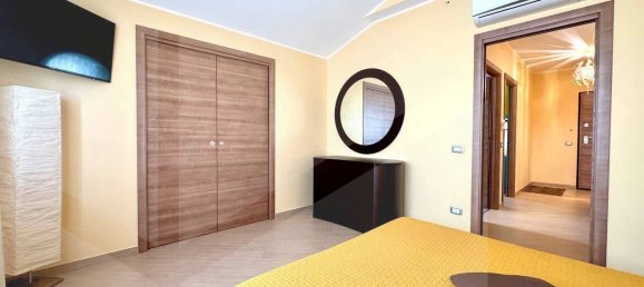 Casa de 3 divisões em Vasto, Italy N.º 32245 46