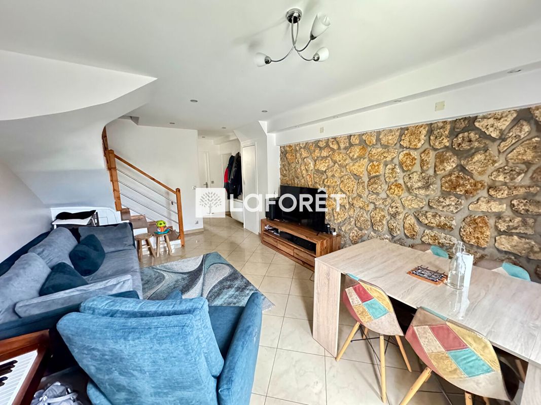 3 Schlafzimmer Haus in Houilles, France, Nr. 145026