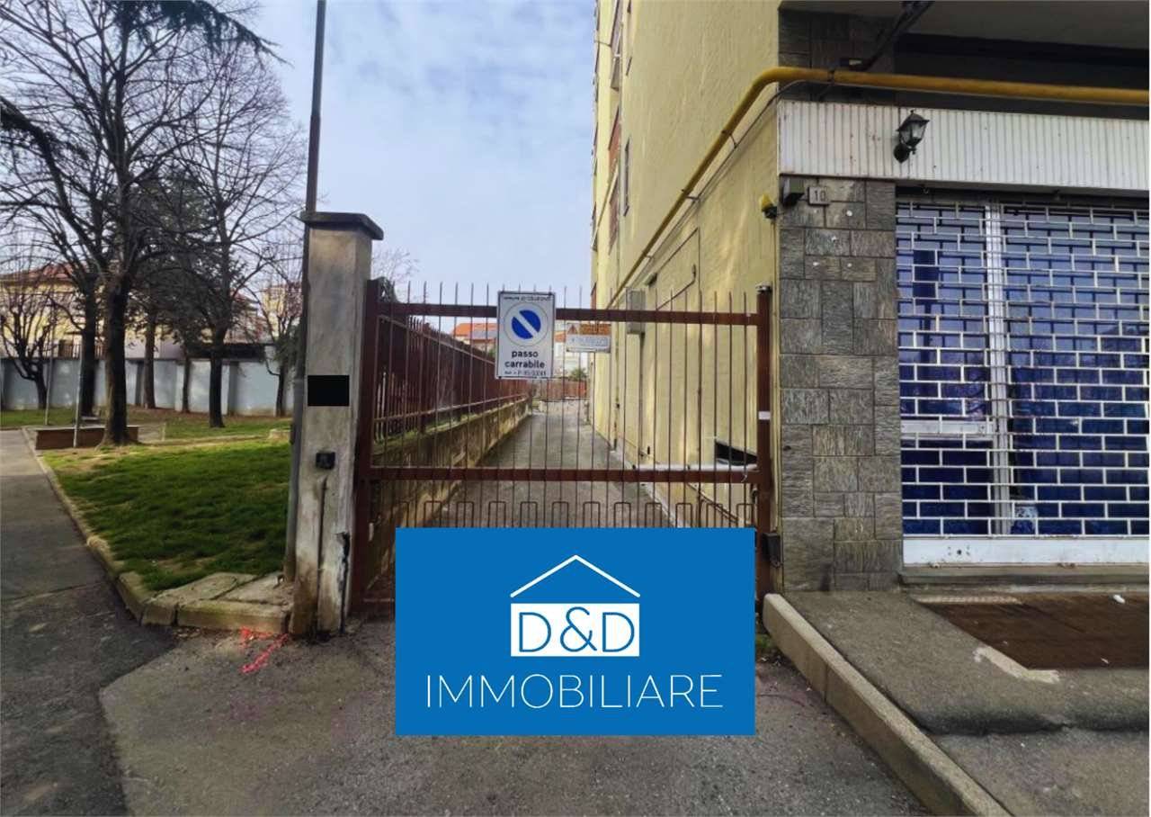 Almacén de 5 habitaciónes en Collegno, Italy No. 270109