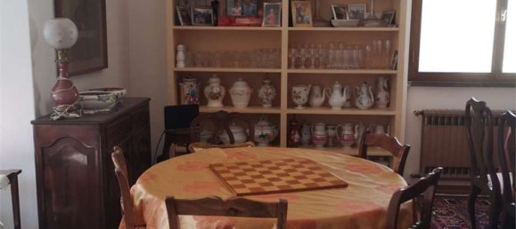 8-salle Appartement à Viareggio, Italy No. 92504 4