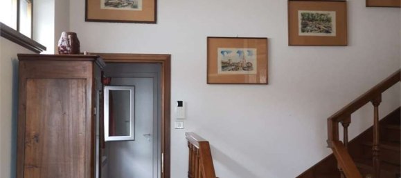 8-salle Appartement à Viareggio, Italy No. 92504 8