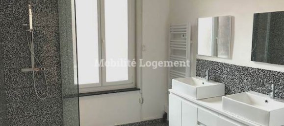1 bedroom Apartment in Cambrai, France No. 39407 2