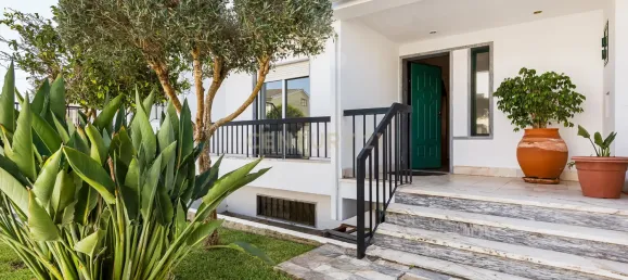 5 bedrooms Villa in Sintra, Portugal No. 143642 2