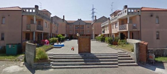 3 rooms Apartment in Robecchetto con Induno, Italy No. 59929 8