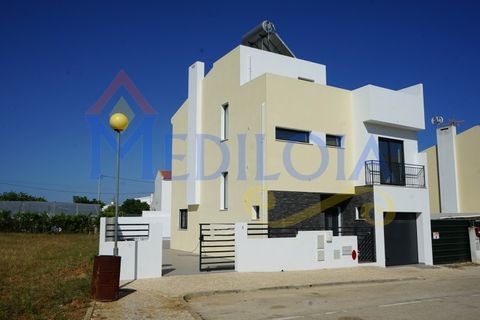 3 غرف نوم فيلا في Vila Nova de Cacela, Portugal رقم 190169