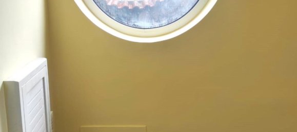 Villa de 10 habitaciónes en Marigliano, Italy No. 8794 8