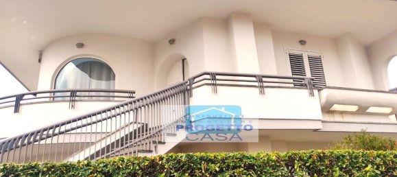 Villa de 10 habitaciónes en Marigliano, Italy No. 8794 5