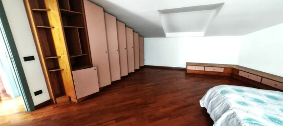 Villa de 10 habitaciónes en Marigliano, Italy No. 8794 21