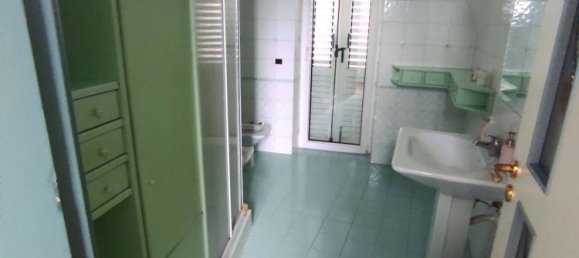 Villa de 10 habitaciónes en Marigliano, Italy No. 8794 15