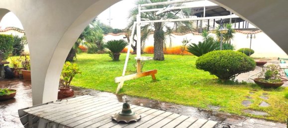 Villa de 10 habitaciónes en Marigliano, Italy No. 8794 12