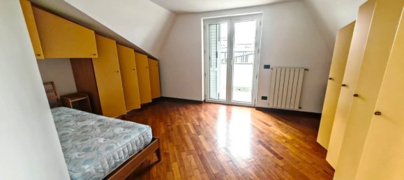 Villa de 10 habitaciónes en Marigliano, Italy No. 8794 19