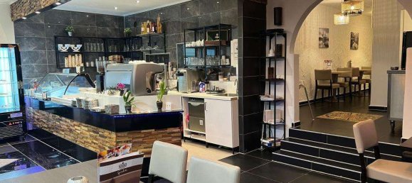 12 غرف نوم بناية في Ludwigsburg, Germany رقم 45462 5