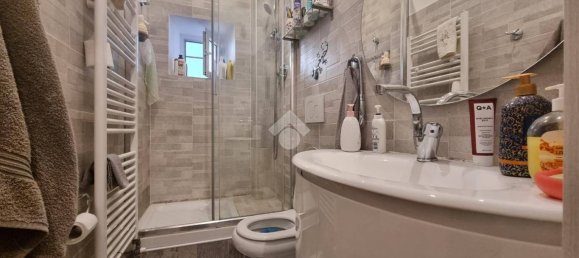 Квартира с 2 спальнями в Генуя, Италия № 233605 15