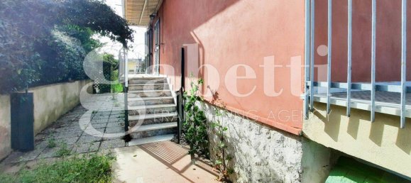 3 bedrooms Villa in Giugliano in Campania, Italy No. 101764 47