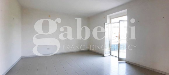 3 bedrooms Villa in Giugliano in Campania, Italy No. 101764 14