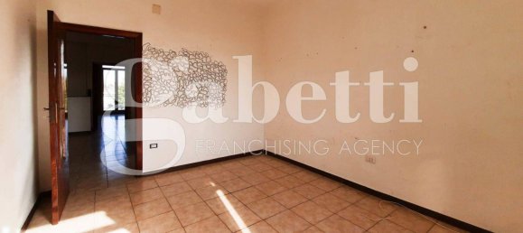 3 bedrooms Villa in Giugliano in Campania, Italy No. 101764 28